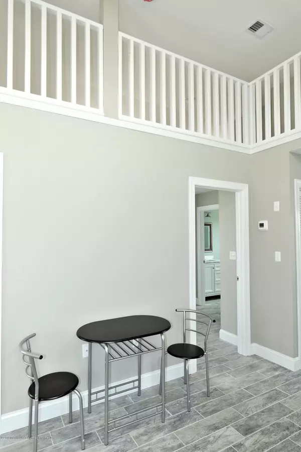 Lavallette, NJ 08735,37 E Pelican Way