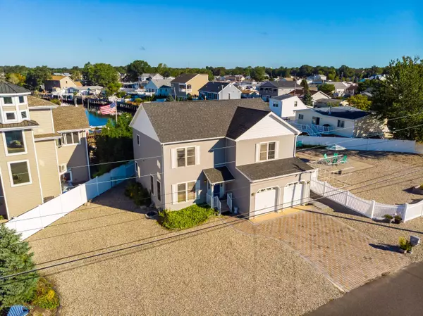 Beach Haven West, NJ 08050,124 Charles Boulevard