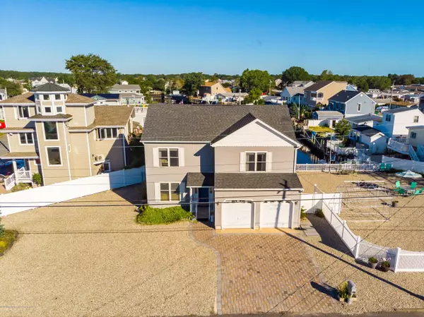 Beach Haven West, NJ 08050,124 Charles Boulevard