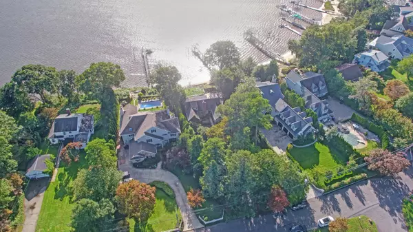 Manasquan, NJ 08736,2557 River Road