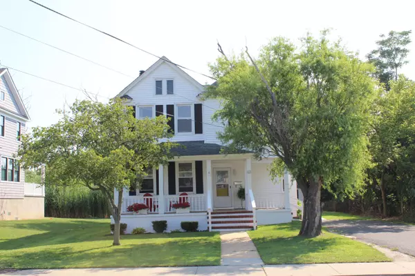 Monmouth Beach, NJ 07750,63 Riverdale Avenue