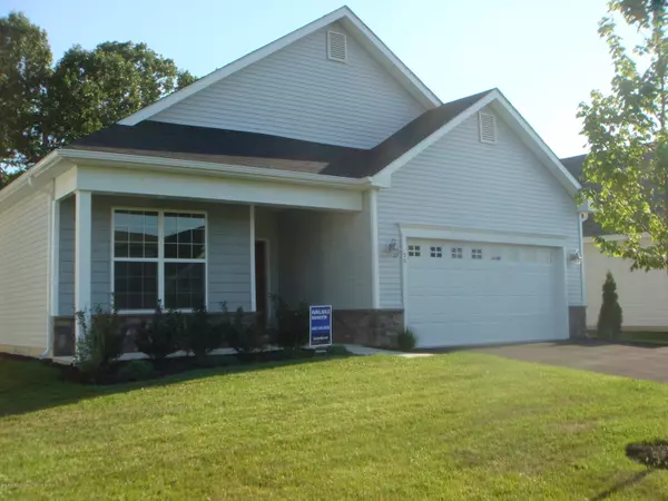Whiting, NJ 08759,73 Woodview Drive