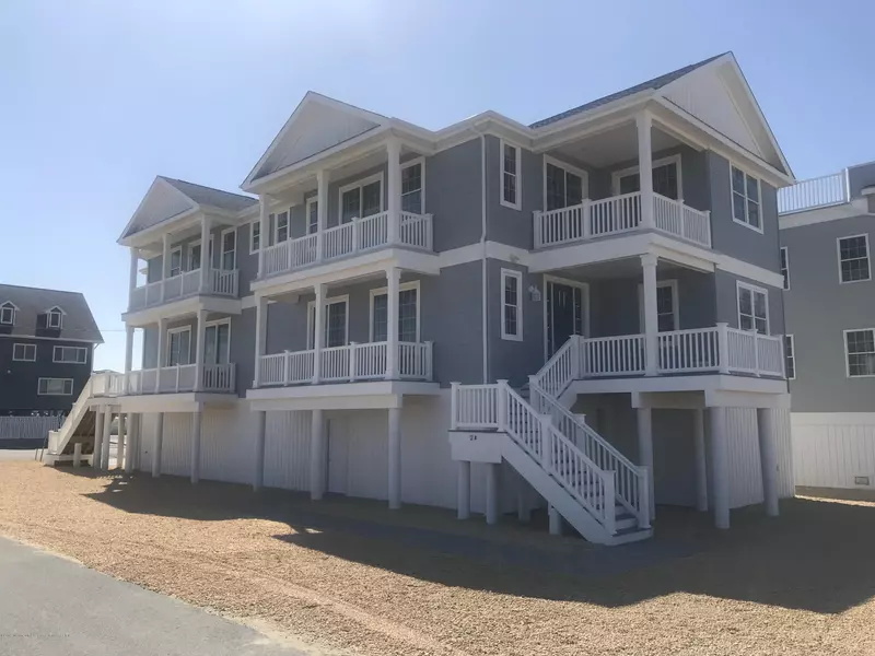 2 4th Avenue #B, Ortley Beach, NJ 08751