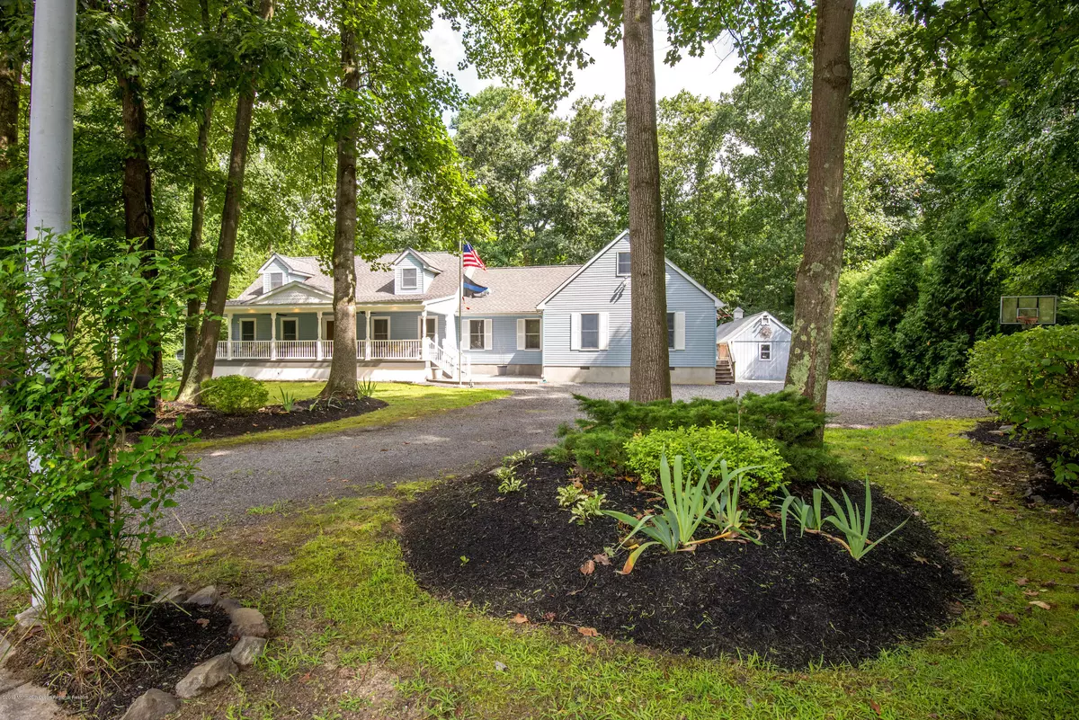 Cream Ridge, NJ 08514,7 Hyacinth Court