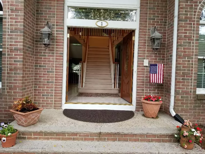 1 Quaker Hill Road, Jackson, NJ 08527