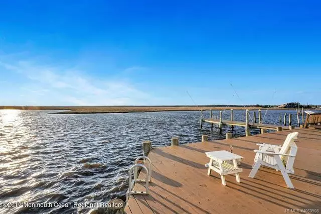 435 Cedar Run Dock Road, Eagleswood, NJ 08092
