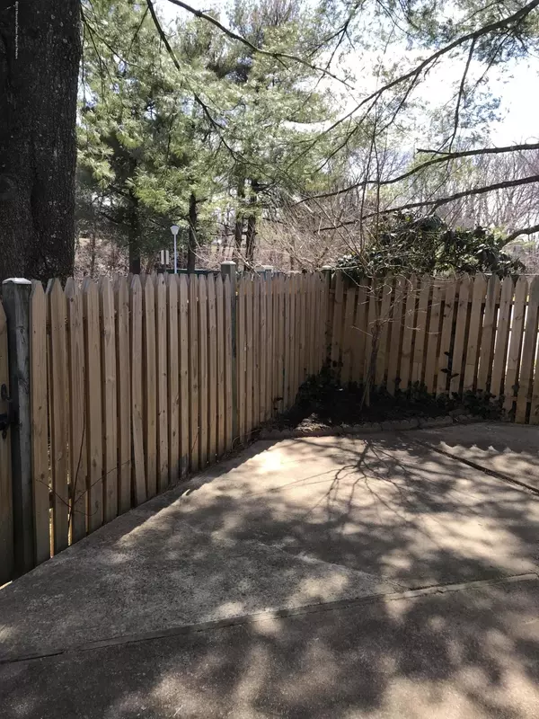 Freehold, NJ 07728,82 Kingsley Way