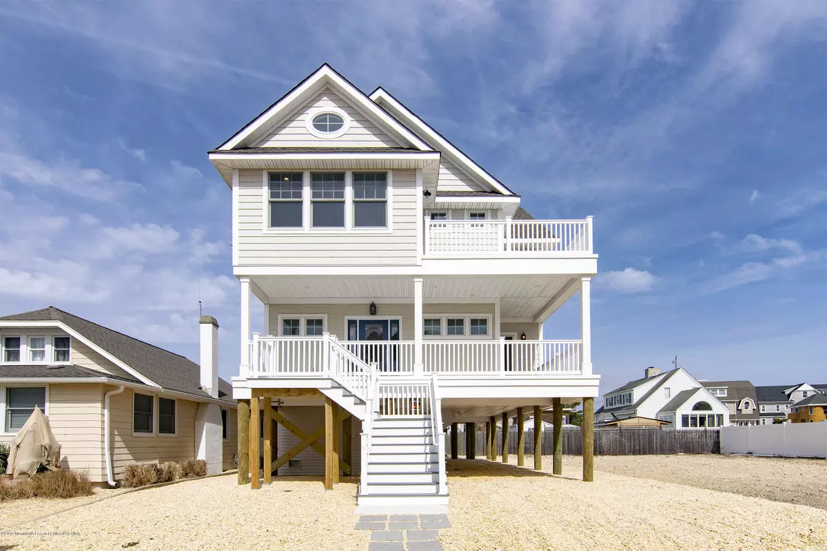 Mantoloking, NJ 08738,113 Jeanette Drive