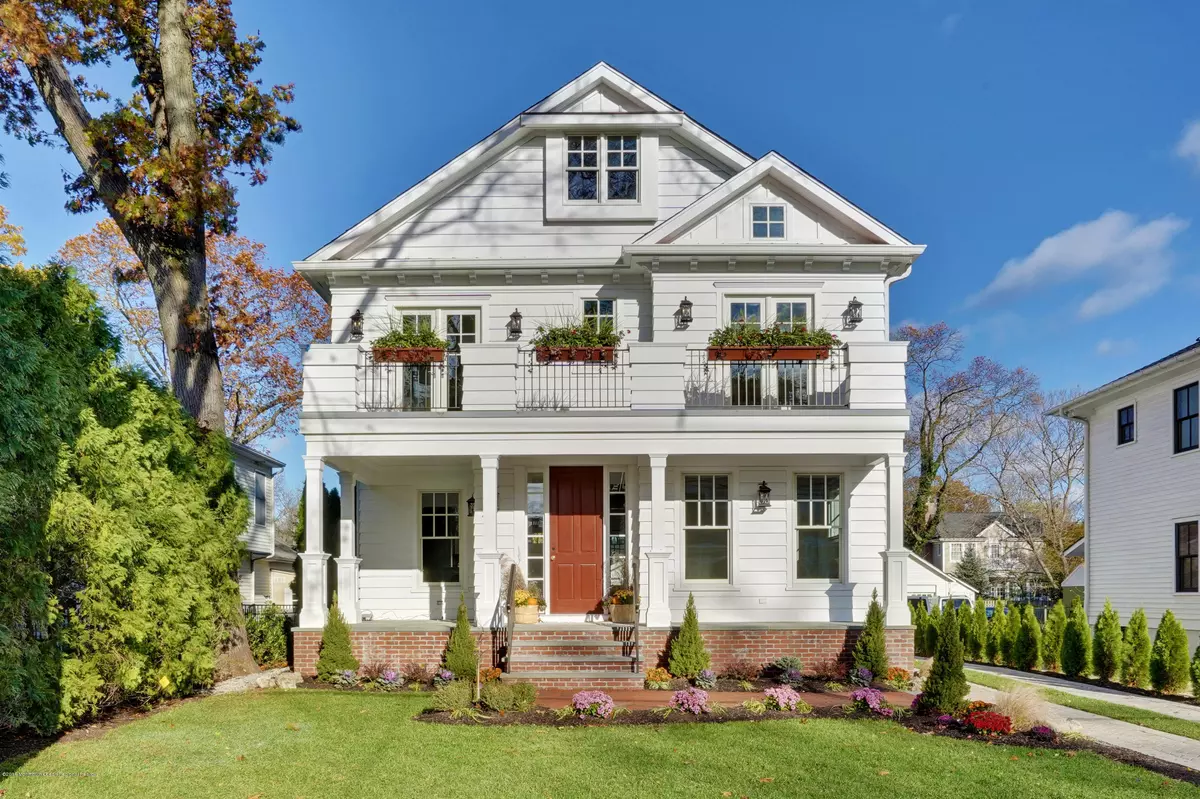 Rumson, NJ 07760,53 Park Avenue