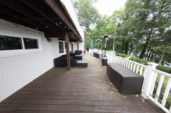 West Milford, NJ 07480,359 High Crest Drive