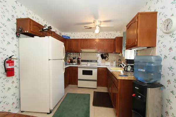 Whiting, NJ 08759,7 Moccasin Drive