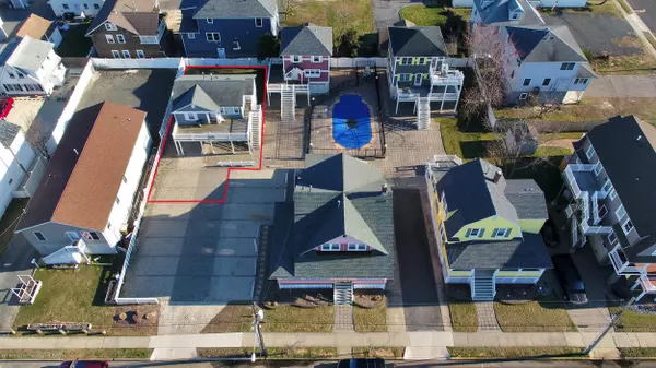 Point Pleasant Beach, NJ 08742,30 Central Avenue #C