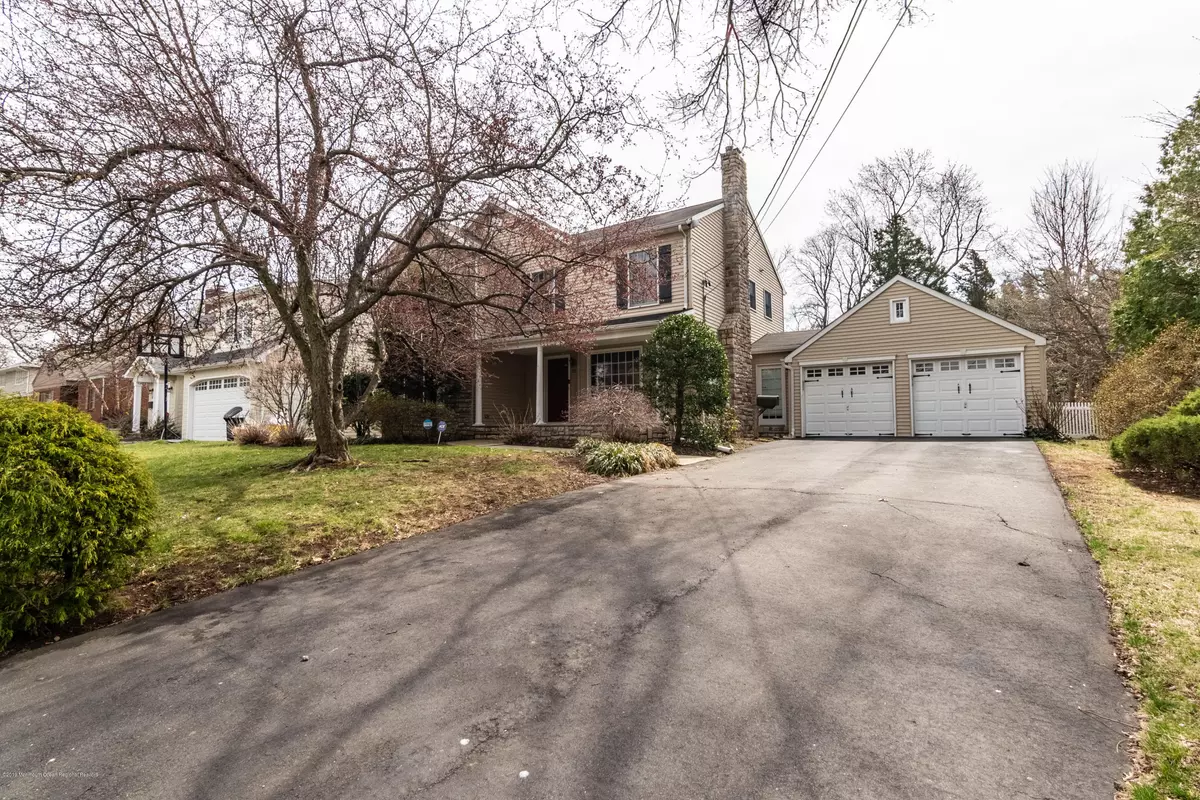 East Brunswick, NJ 08816,23 South Drive