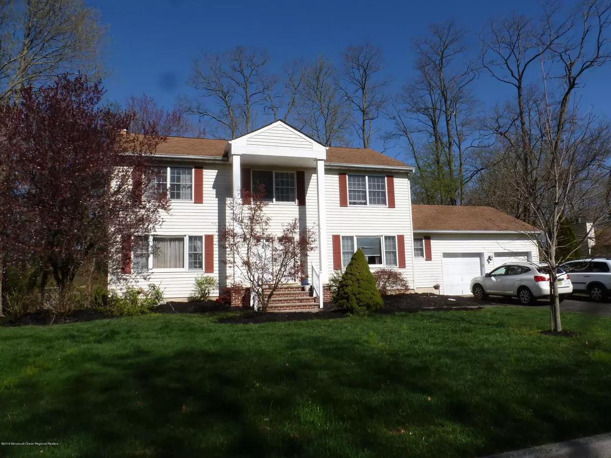 Matawan, NJ 07747,2 Shainy Lane