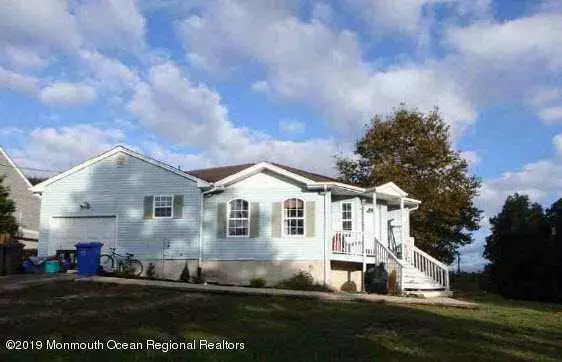 Manahawkin, NJ 08050,912 Delta Lane