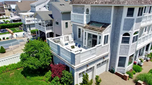 Spring Lake, NJ 07762,201 Ocean Avenue