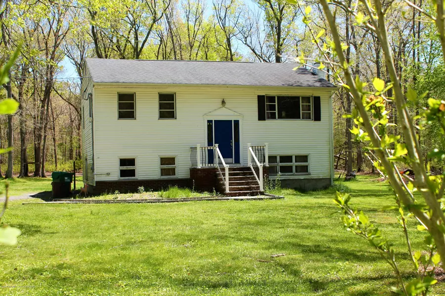 126 Cannon Boulevard, Jackson, NJ 08527