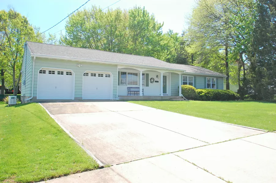 108 Aberdeen Road, Aberdeen, NJ 07747