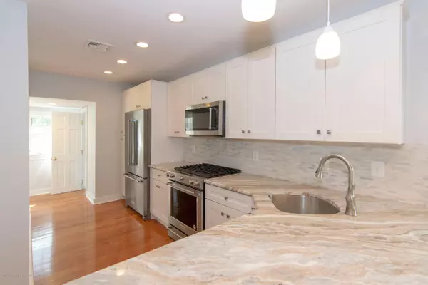 Point Pleasant, NJ 08742,326 Parker Road