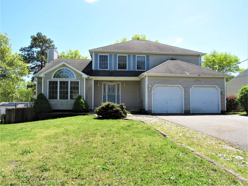 357 Neptune Drive, Manahawkin, NJ 08050