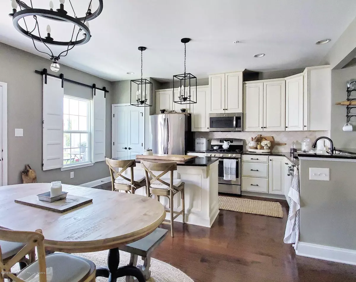 Cliffwood, NJ 07721,67 Phillip E. Frank Way