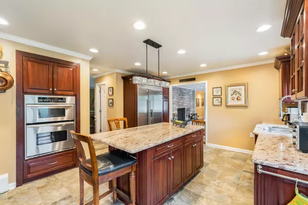 Millstone, NJ 08510,73 Paint Island Spring Road