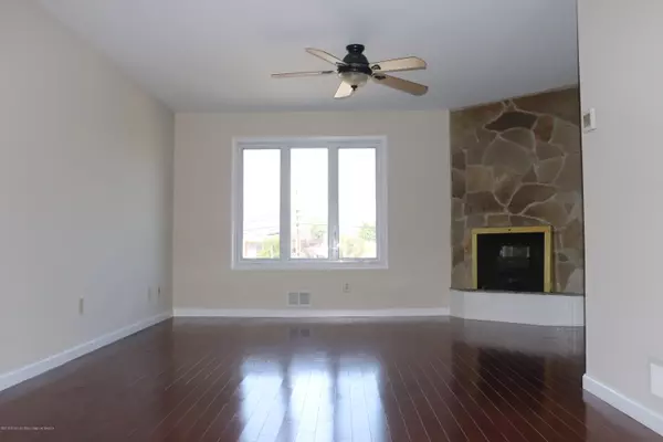 Highlands, NJ 07732,315 Shore Drive #E