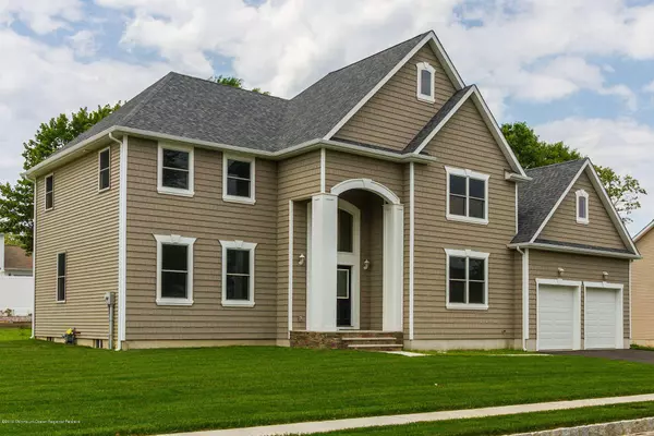 Hazlet, NJ 07730,3 Dallas Court