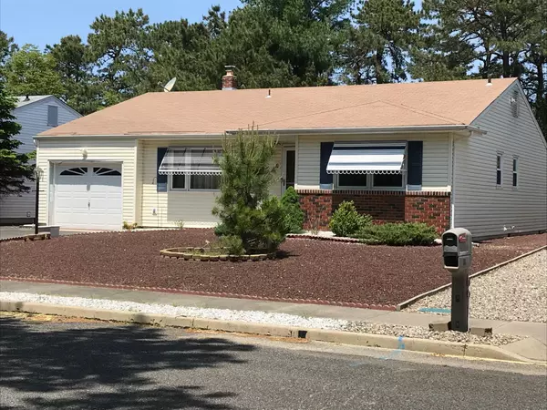 110 Whitmore Drive, Toms River, NJ 08757