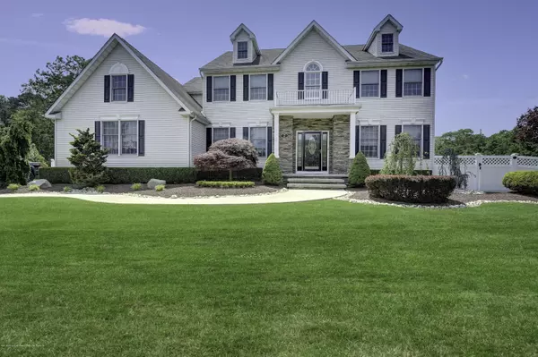 Jackson, NJ 08527,2 Nicole Court