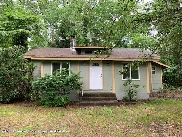 801 W Lakeshore Drive, Browns Mills, NJ 08015