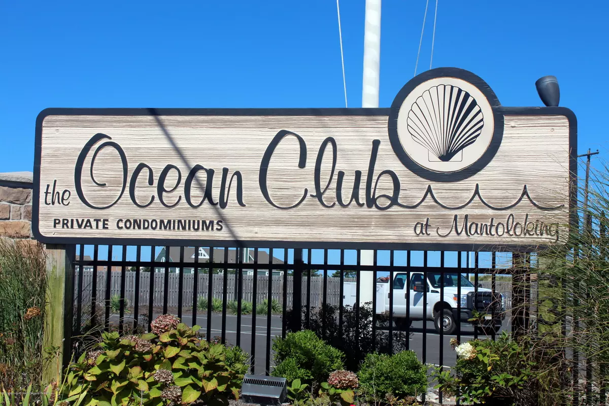 Mantoloking, NJ 08738,438 N Highway 35 #2104