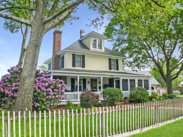 Point Pleasant, NJ 08742,1002 Rue Avenue