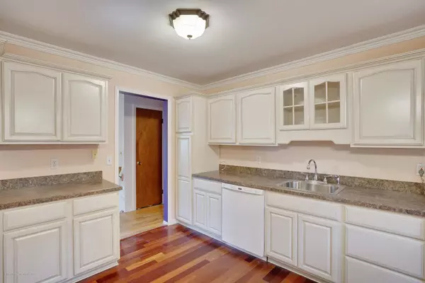 Jackson, NJ 08527,939 Woodlane Road