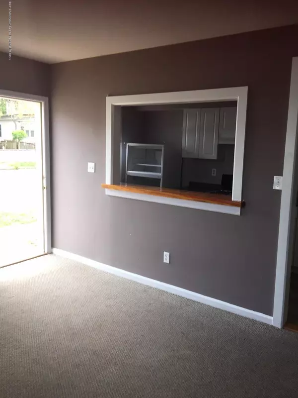 Red Bank, NJ 07701,90 Herbert Street