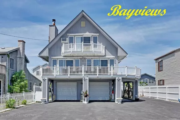 38 Bay Shore Drive, Toms River, NJ 08753