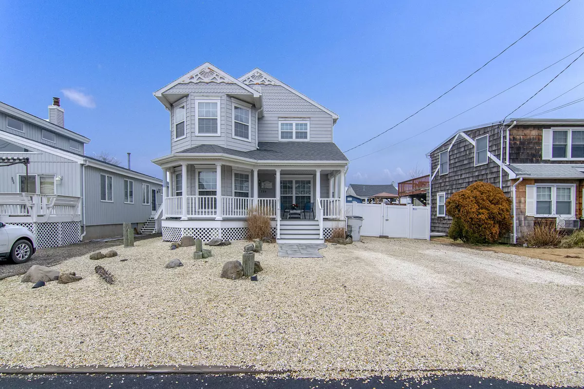 Ortley Beach, NJ 08751,306 Eisenhower Avenue