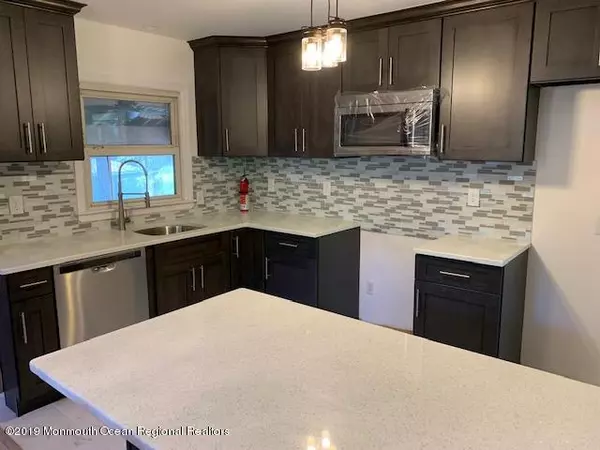 Edison, NJ 08817,64 Beech Street