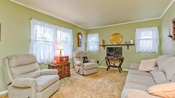 West Long Branch, NJ 07764,29 N Locust Avenue