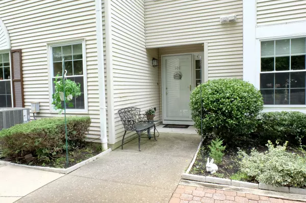 Wall, NJ 07719,101 Racquet Road