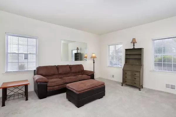 Forked River, NJ 08731,1611 Tamiami Road