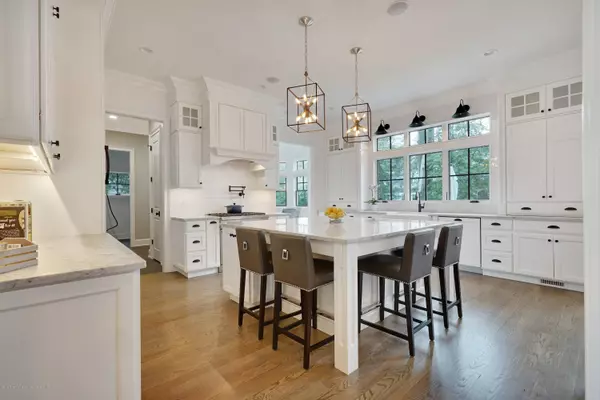 Fair Haven, NJ 07704,45 Laurel Drive