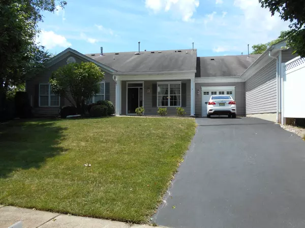 3 Goldenedge Way, Lakewood, NJ 08701