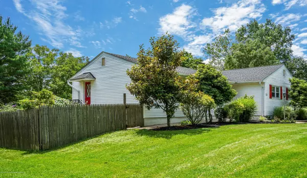 Freehold, NJ 07728,324 Bennington Road