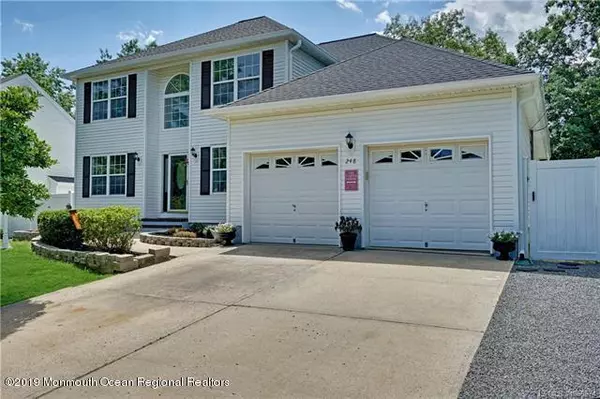 Manahawkin, NJ 08050,248 Nautilus Drive