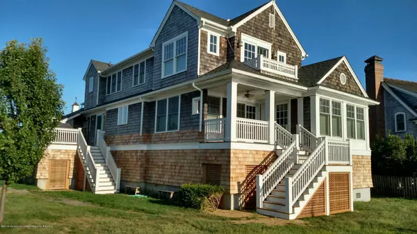 Mantoloking, NJ 08738,916 Lagoon Lane N