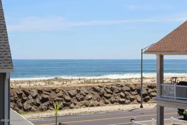 5 Island View Way #16, Sea Bright, NJ 07760