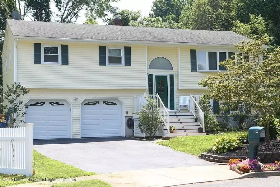 20 Kelvin Avenue, Leonardo, NJ 07737