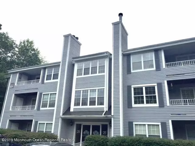 2509 Candlelight Court #2509, Helmetta, NJ 08828