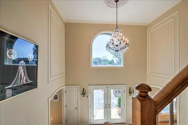 Manalapan, NJ 07726,11 Appaloosa Drive